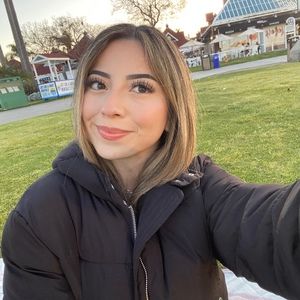 Meet your Posher, Jenny